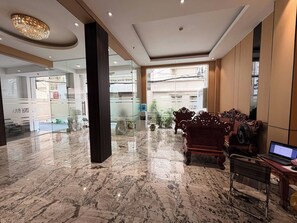 Exterior - Linh Dan Hotel Phan Xich Long By Urban B (Phu Nhuan)