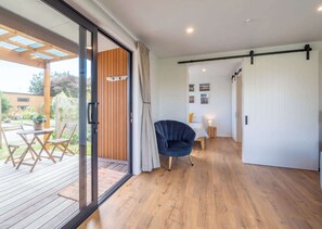 Unclassified image, 5 of 11, button - Pohara Beach Escape - Pukeko Studio (Pōhara)