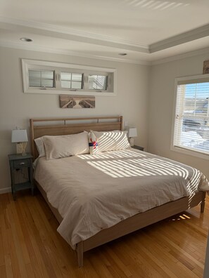 3 dormitorios, tabla de planchar con plancha, wifi gratis y ropa de cama