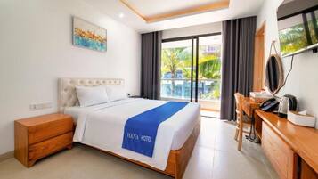 Deluxe Double Room, Balcony, Garden View | Free WiFi