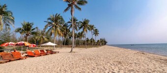 ฮานา โฮเทล โซนาเซีย ไนท์ มาร์เก็ต ฟูก๊วก