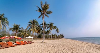 HANA HOTEL SONASEA NIGHT MARKET PHU QUOC
