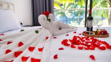Deluxe Double Room, Balcony, Garden View | Free WiFi
