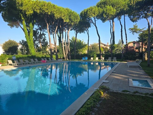 Small villa in beautiful setting