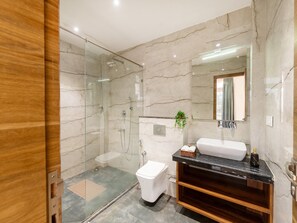 House | Bathroom