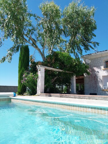 Spacious family villa with swimming pool