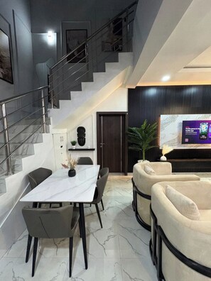 Nicht klassifiziertes Bild, 5 von 31, Schaltfläche