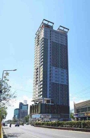 Exterior - Sophisticated Studio Living in the heart of Cebu🏙 (Cebu City)