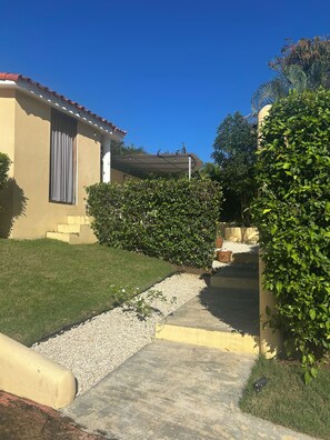 Property grounds - Cozy 1-bedroom studio with AC in amazing Sosúa (Sosúa)