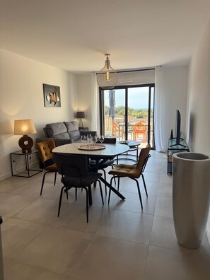 TV - T3 - 4/6 pers air-conditioned in Belgodère - Heated swimming pool, Lozari beach 1.5 km (Belgodère)
