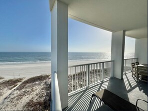 Appartamento familiare, balcone, vista spiaggia | Balcone
