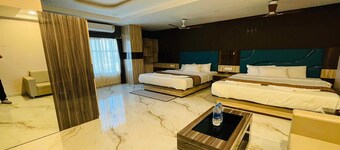 Palette Hotel Smriti Premium 3