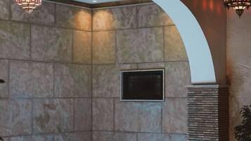 Cortinas blackout, quartos à prova de som, ferros/tábuas de passar roupa