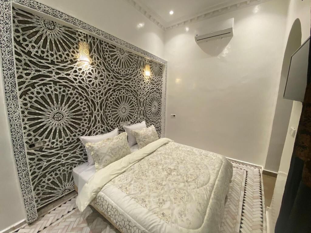 Kamar Double, pemandangan halaman