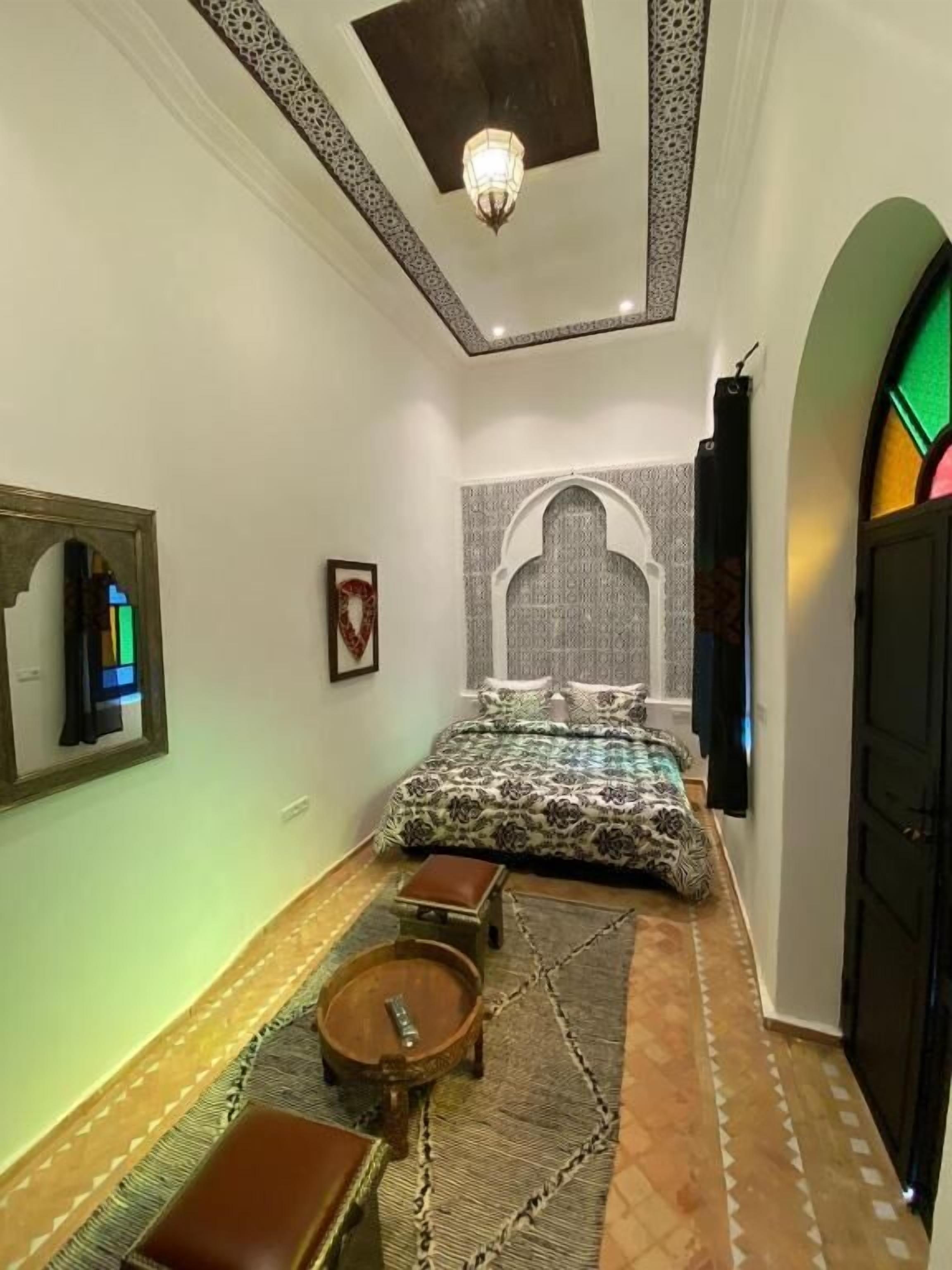 Kamar Double Deluks, pemandangan halaman