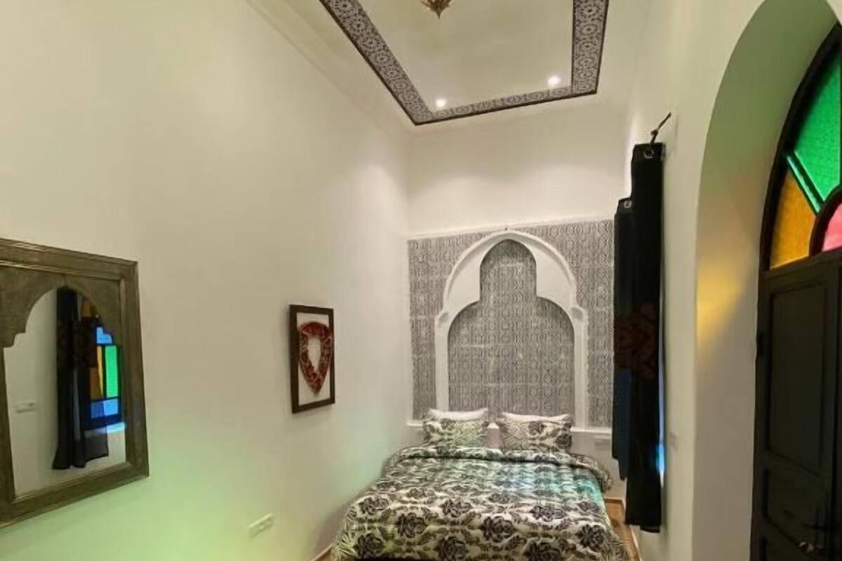 Kamar Double Deluks, pemandangan halaman