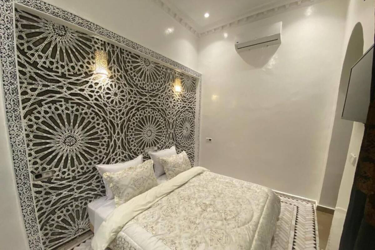 Habitació doble, vistes al pati | Cortines opaques i habitacions insonoritzades