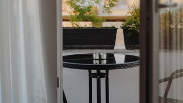 Apartment, 3 Bedrooms, Balcony | Balcony