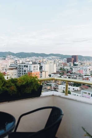 아파트, 침실 3개, 발코니 | 발코니