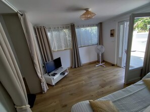 2 chambres, draps fournis