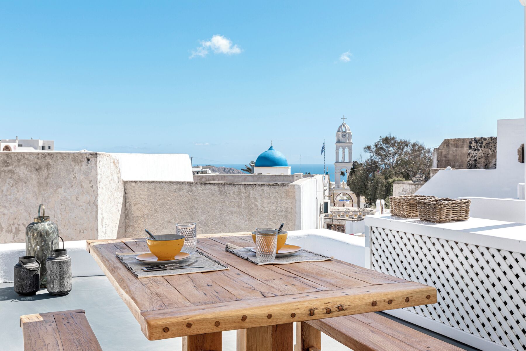 Traditional Studio Suite, City View | Tempat makan luar