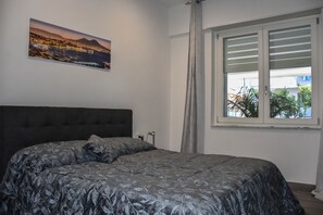 Comfort Condo, Patio | Blackout drapes, soundproofing, iron/ironing board, free WiFi - House Nonno Viky (Volla)