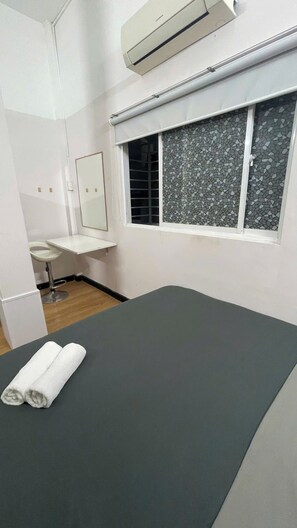 슈피리어 스튜디오, 시내 전망