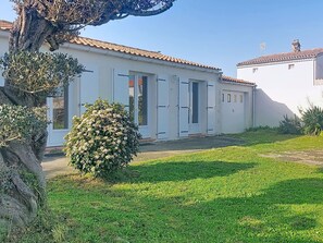 Exterior - La Bétaudière by Interhome (Ile d'Oléron)
