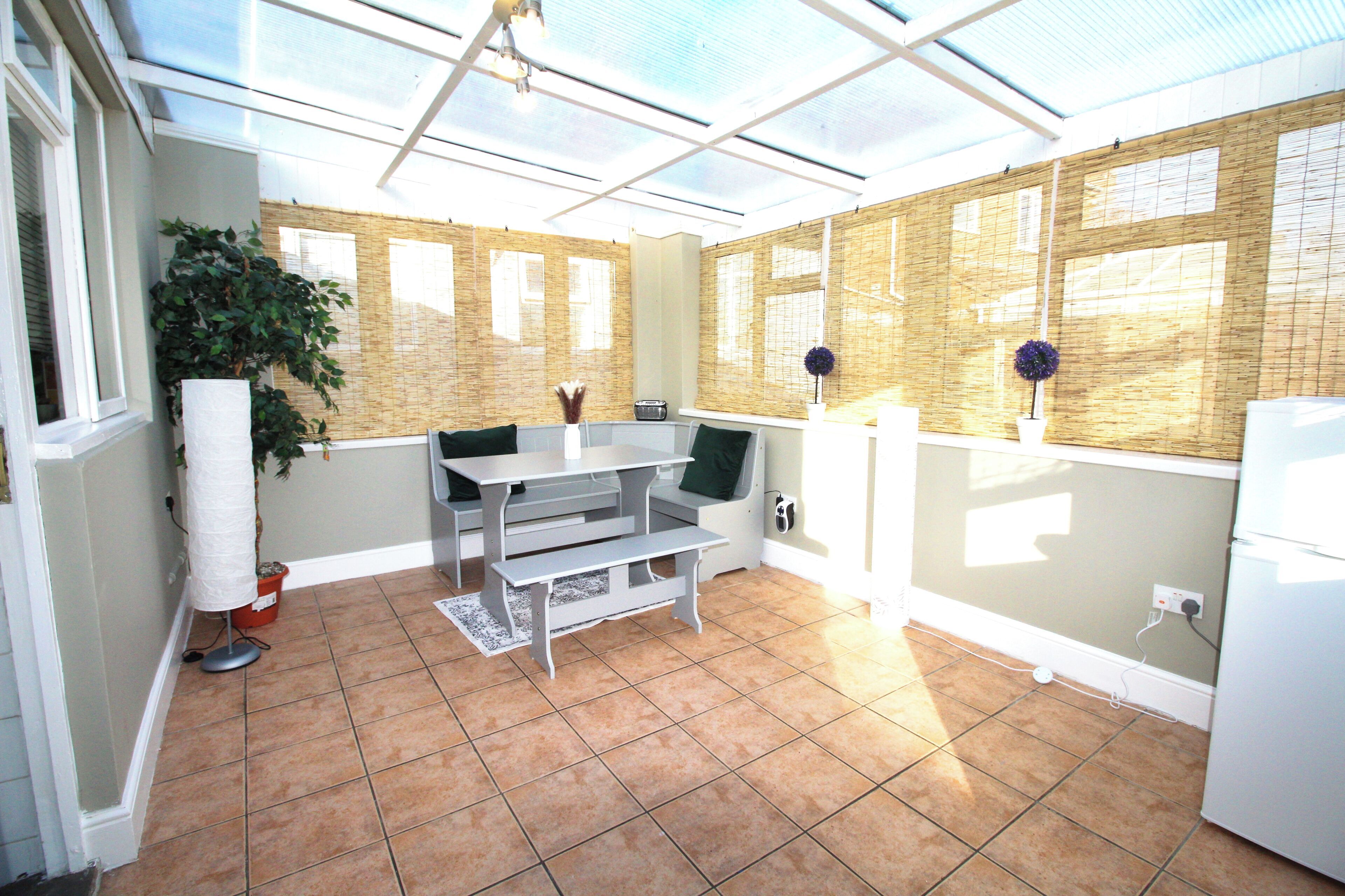 Bungalow, 3 slaapkamers, terras, uitzicht op tuin | Dineren