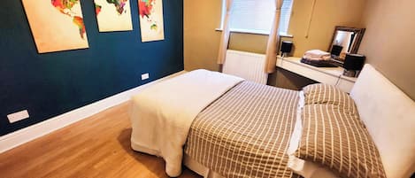 4 bedrooms