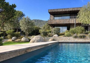 Pool - Villa Alquimia | Sea View, Walking Beach & Heated Pool (Zonza)