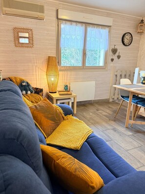 Living area - Charming 3-room apartment in the hills above Gérardmer (Gérardmer)