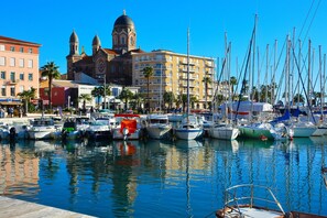 Photo non classée, 2 sur 22, bouton