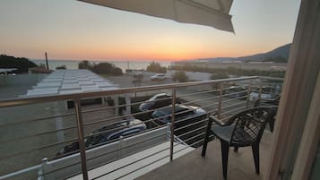 Condo, Kitchen, Sea View
