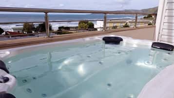 Studio Deluxe, bain Ă remous, vue mer | Terrasse/Patio