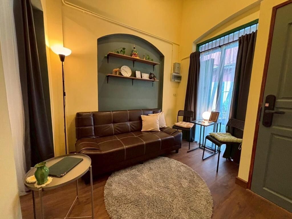 Apartment, Garden View