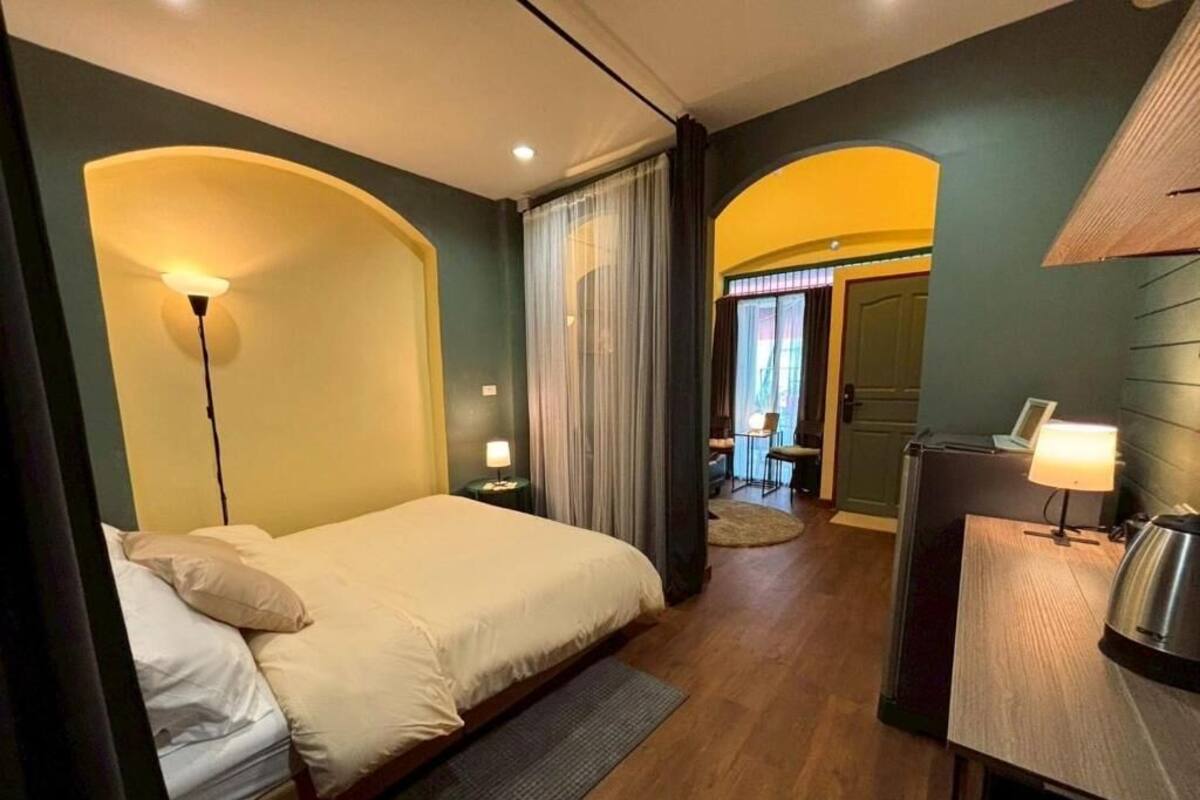 Apartment, Garden View