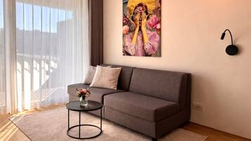 Superior Apartment, Balcony | Blackout drapes, soundproofing, iron/ironing board, free WiFi
