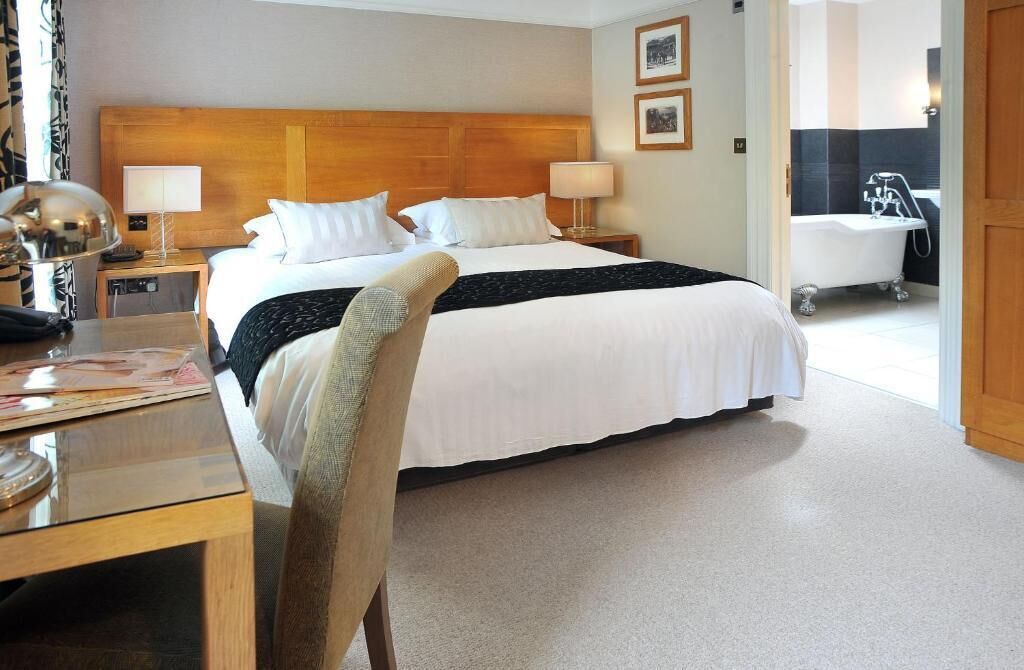 Phòng đôi Tiêu chuẩn | Két bảo mật tại phòng, bàn, màn/rèm cản sáng, bàn ủi/dụng cụ ủi quần áo 