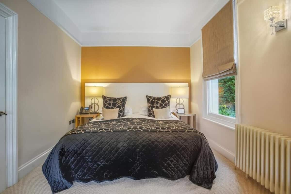 Signature Suite, Patio, Garden View