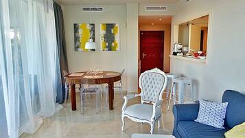 Apartment | Living room