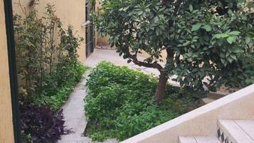 Enceinte de lâhĂ©bergement