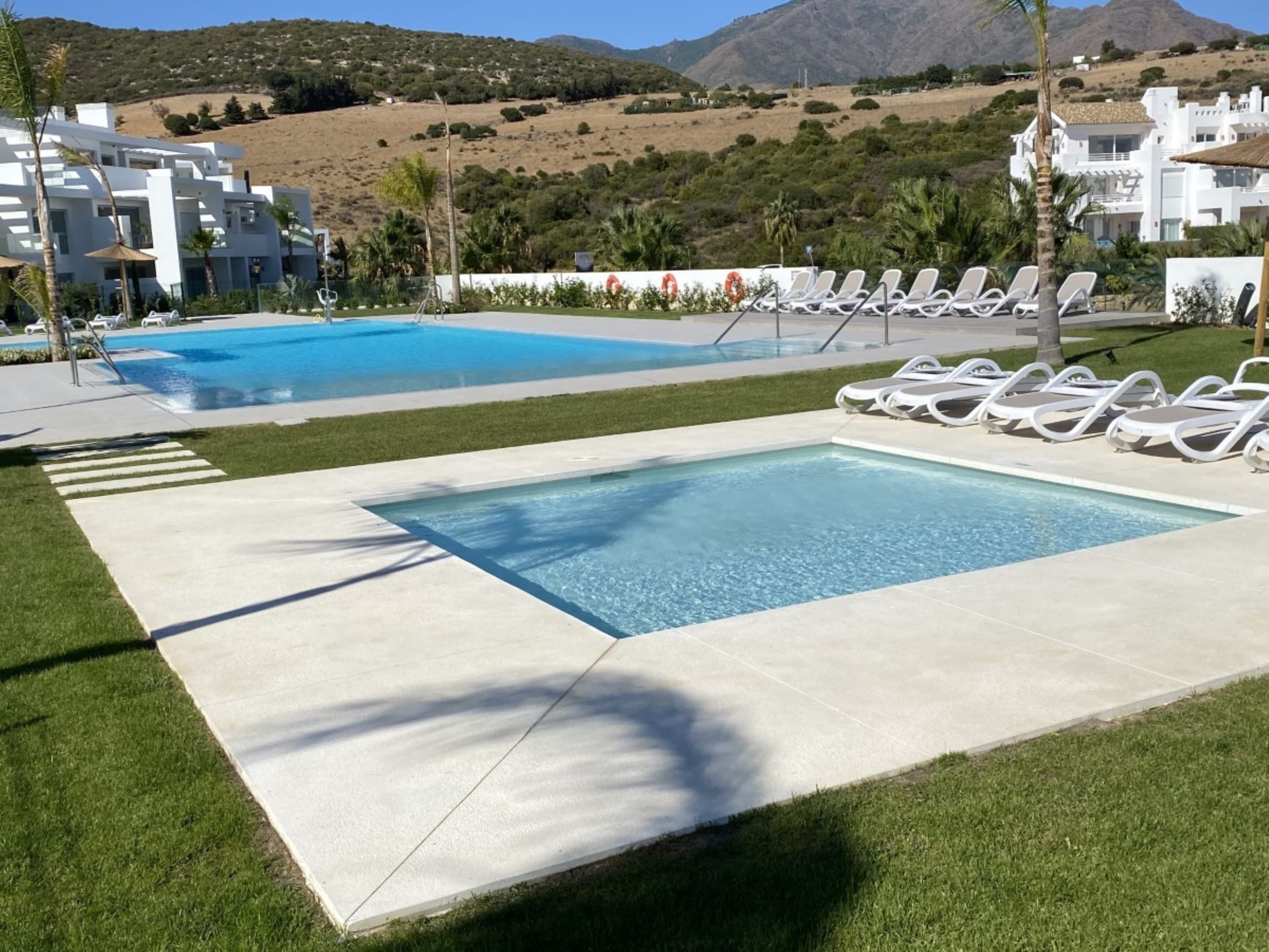 Apartment | Pool | Outdoor pool