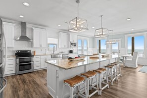 Fridge, microwave, oven, stovetop - Total Package: Oceanfront retreat in Oak Island, perfect for family gatherings! (Oak Island)