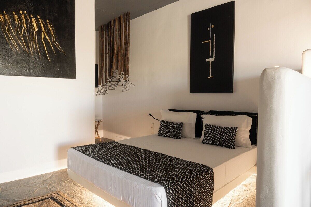 Premium Condo, 1 Bedroom, Pool View | Soundproofing, free WiFi