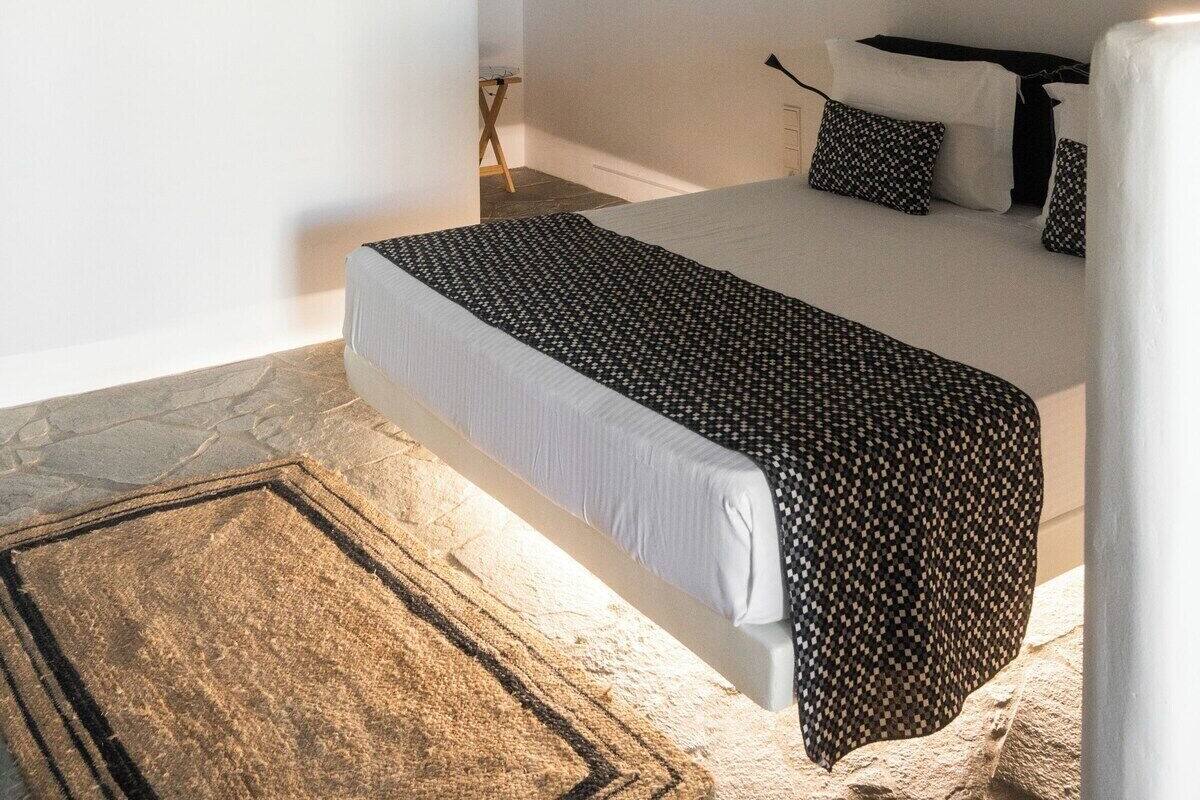 Premium Condo, 1 Bedroom, Pool View