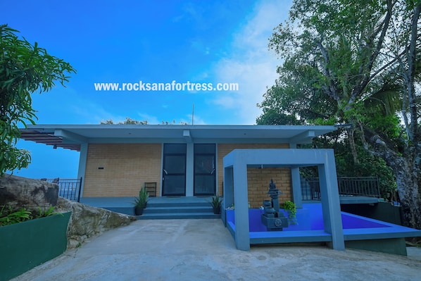 Exterior - Rocksana Fortress Yoga & Retreat (Mawanella)