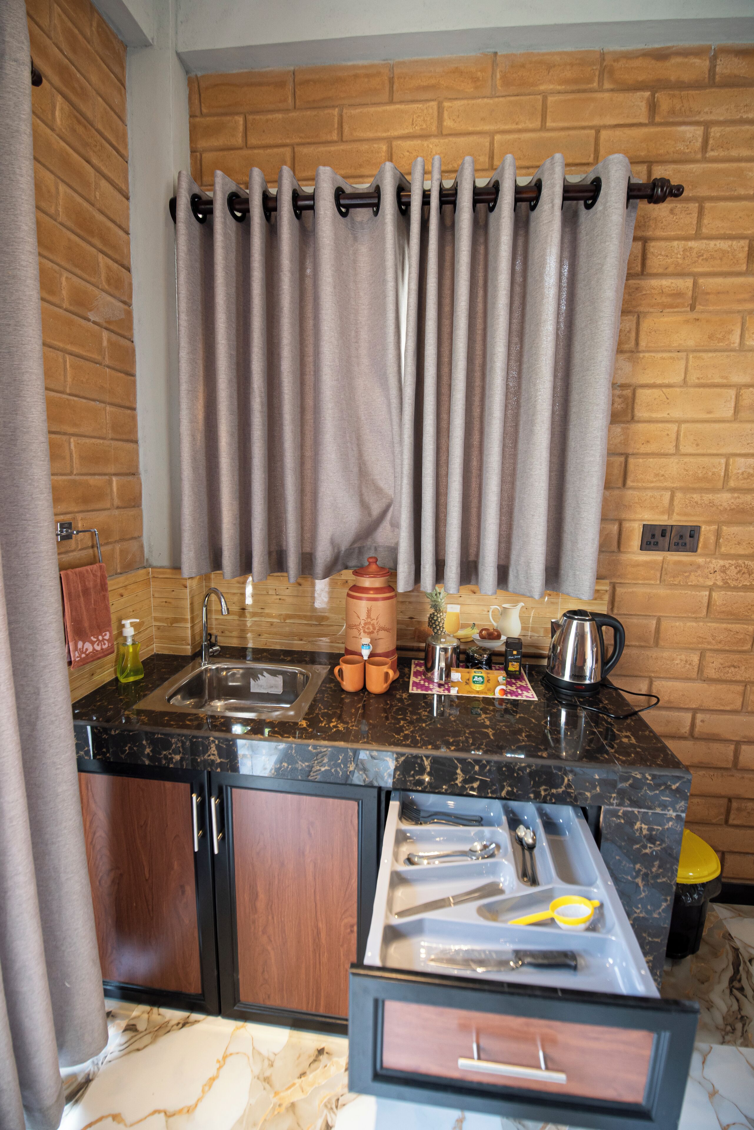 Fridge, microwave, dishwasher