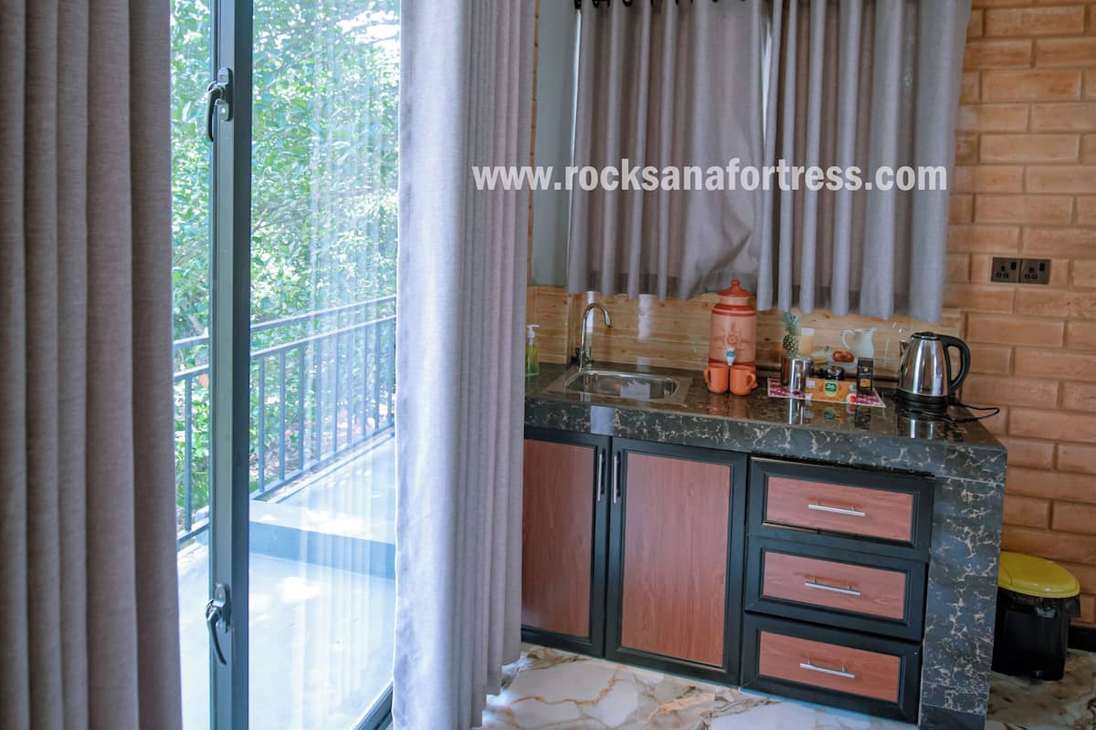 Deluxe-Doppelzimmer, 1 King-Bett, Gartenblick