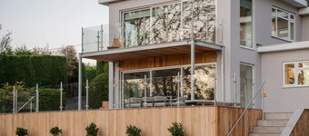 The Nait - Riverside, ground floor bedroom, Evesham